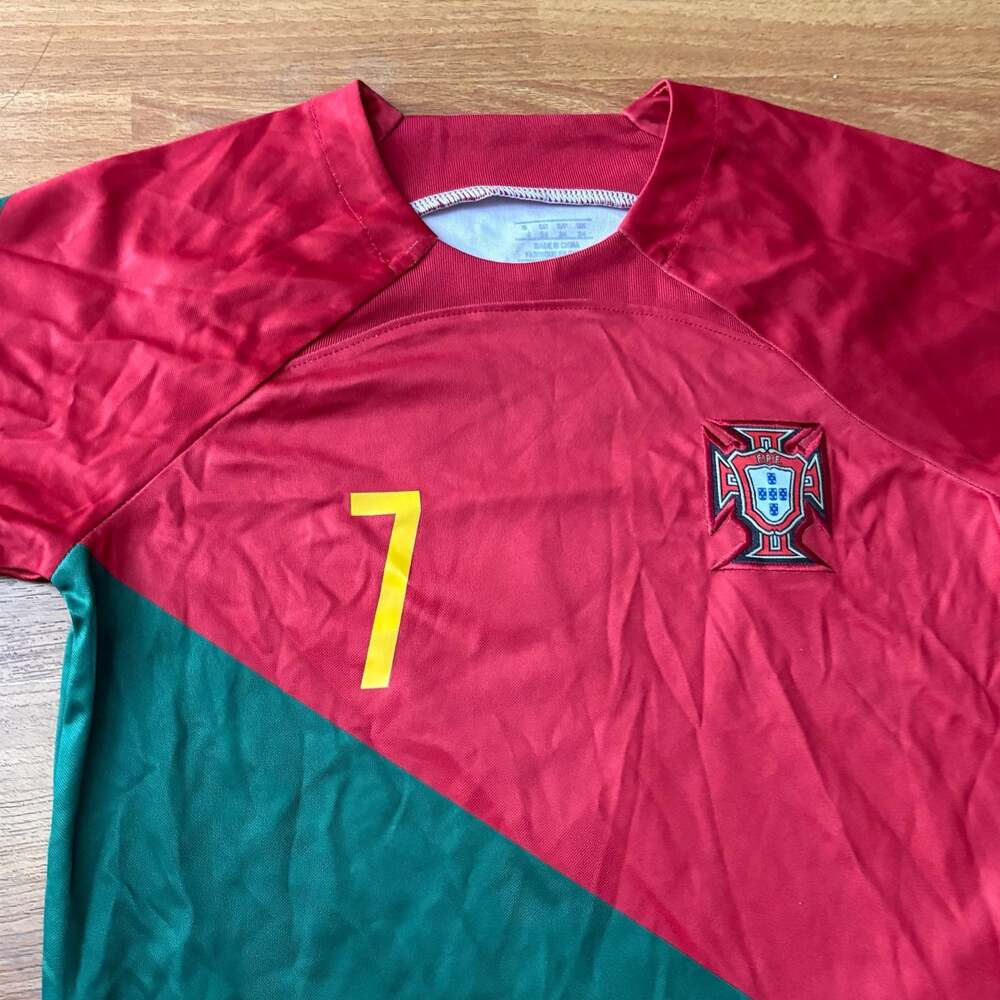 Ronaldo Portugal National Team Jersey Number 7 Kids 24 - Picture 2 of 7